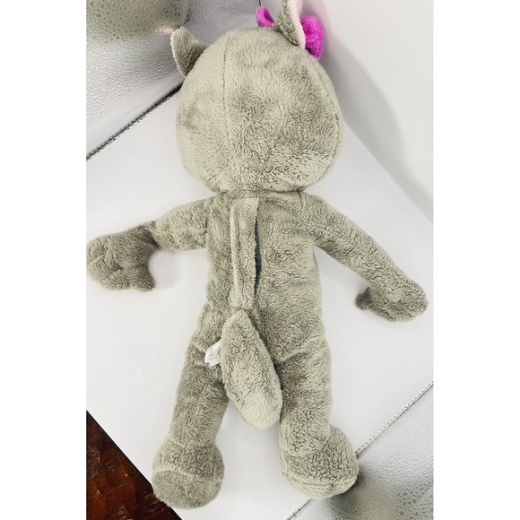 Violet the Wolf  Gray Plush Stuffed Animal Great Wolf Lodge Toy P6 - Picture 2 of 4